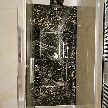 Vanity House דירה *