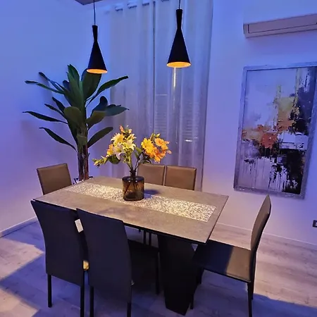 Vanity House דירה לה ספציה