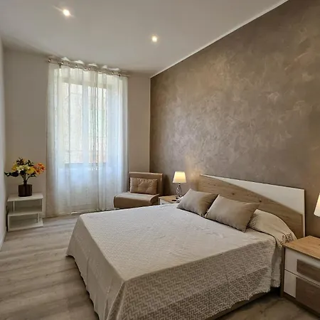Vanity House